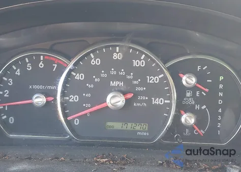 2010 Mitsubishi Endeavor Ls z USA, uszkodzony, nr VIN 4A4JM2AS5AE017877